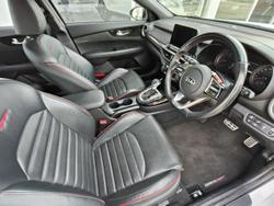 2019 Kia Cerato GT BD MY19 Clear White