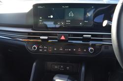 2025 Kia Sportage SX