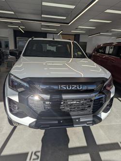 2026 Isuzu D-MAX X-TERRAIN MY25.5 4X4 Dual Range Mineral White
