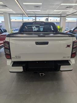 2026 Isuzu D-MAX X-TERRAIN MY25.5 4X4 Dual Range Mineral White