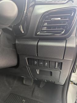 2026 Isuzu D-MAX X-TERRAIN MY25.5 4X4 Dual Range Mineral White