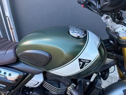 2024 Triumph SCRAMBLER 400 X PEARL SAND KHAKI