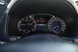 2016 Nissan Pathfinder ST-L