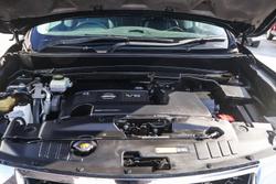 2016 Nissan Pathfinder ST-L