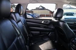 2016 Nissan Pathfinder ST-L