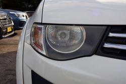 2014 Mitsubishi Triton GLX