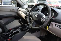 2014 Mitsubishi Triton GLX