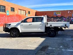 2022 Toyota Hilux SR