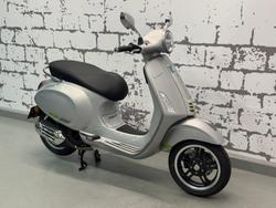 2025 Vespa Primavera Tech 150 Primavera Silver