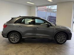 2024 Audi Q3 35 TFSI S line edition