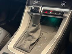 2024 Audi Q3 35 TFSI S line edition