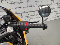 2026 Triumph Thruxton 400 Thruxton Yellow