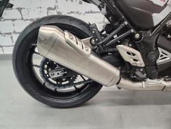 2026 Triumph Thruxton 400 Thruxton Yellow