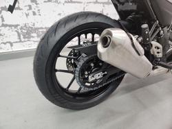 2026 Triumph Thruxton 400 Thruxton Yellow