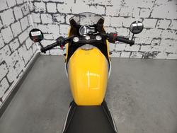 2026 Triumph Thruxton 400 Thruxton Yellow