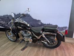 2009 Suzuki VL250 (LC250 INTRUDER) Black