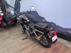 2009 Suzuki VL250 (LC250 INTRUDER) Black