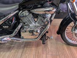 2009 Suzuki VL250 (LC250 INTRUDER) Black