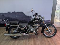 2009 Suzuki VL250 (LC250 INTRUDER) Black
