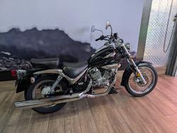 2009 Suzuki VL250 (LC250 INTRUDER) Black