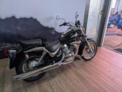 2009 Suzuki VL250 (LC250 INTRUDER) Black