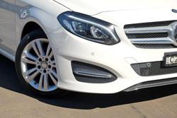 2015 Mercedes-Benz B-Class B180