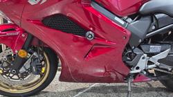 2010 Honda VFR800F (VFR800Fi) RED