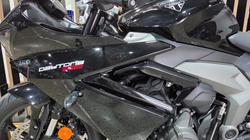 2026 Triumph DAYTONA 660 (LAMS) SAPPHIRE BLACK