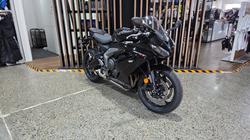 2026 Triumph DAYTONA 660 (LAMS) SAPPHIRE BLACK