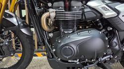 2026 Triumph SCRAMBLER 900 GREEN