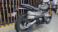 2026 Triumph SCRAMBLER 900 GREEN