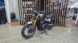 2026 Triumph SCRAMBLER 900 GREEN