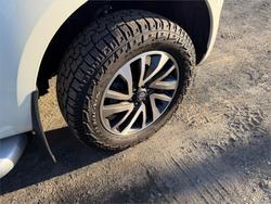 2017 NISSAN NAVARA ST-X (4x4)
