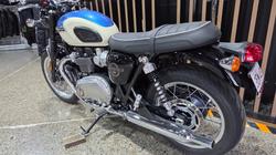 2026 Triumph BONNEVILLE T120