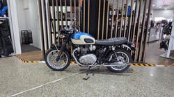 2026 Triumph BONNEVILLE T120