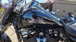 2022 Harley-Davidson FLRT FREEWHEELER Black