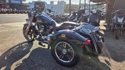 2022 Harley-Davidson FLRT FREEWHEELER Black