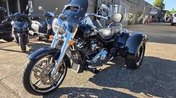 2022 Harley-Davidson FLRT FREEWHEELER Black