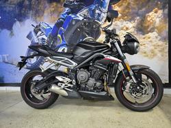 2020 Triumph STREET TRIPLE RS Grey