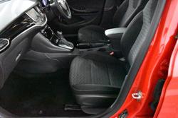 2016 Holden Astra R