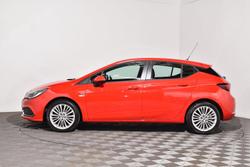 2016 Holden Astra R
