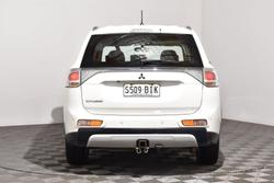 2014 Mitsubishi Outlander ES