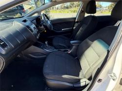 2016 KIA CERATO S