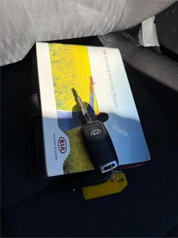 2016 KIA CERATO S