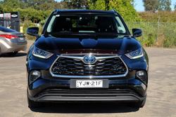 2021 Toyota Kluger Grande