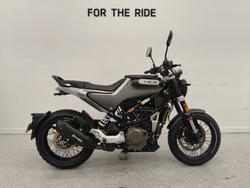 Husqvarna Svartpilen 401