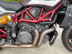 2022 Indian FTR R 1200 CARBON CARBON FIBER