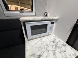 2020 Paradise Oasis Platinum 4X4