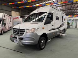 2020 Paradise Oasis Platinum 4X4