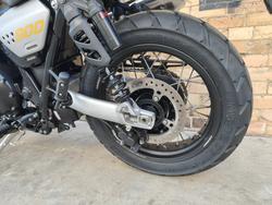 2026 TRIUMPH SCRAMBLER 900 DUAL PURPOSE GREY